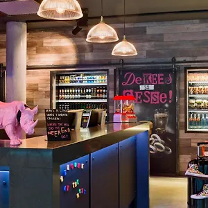 Moxy Frankfurt East Hotel Frankfurt nad Menem