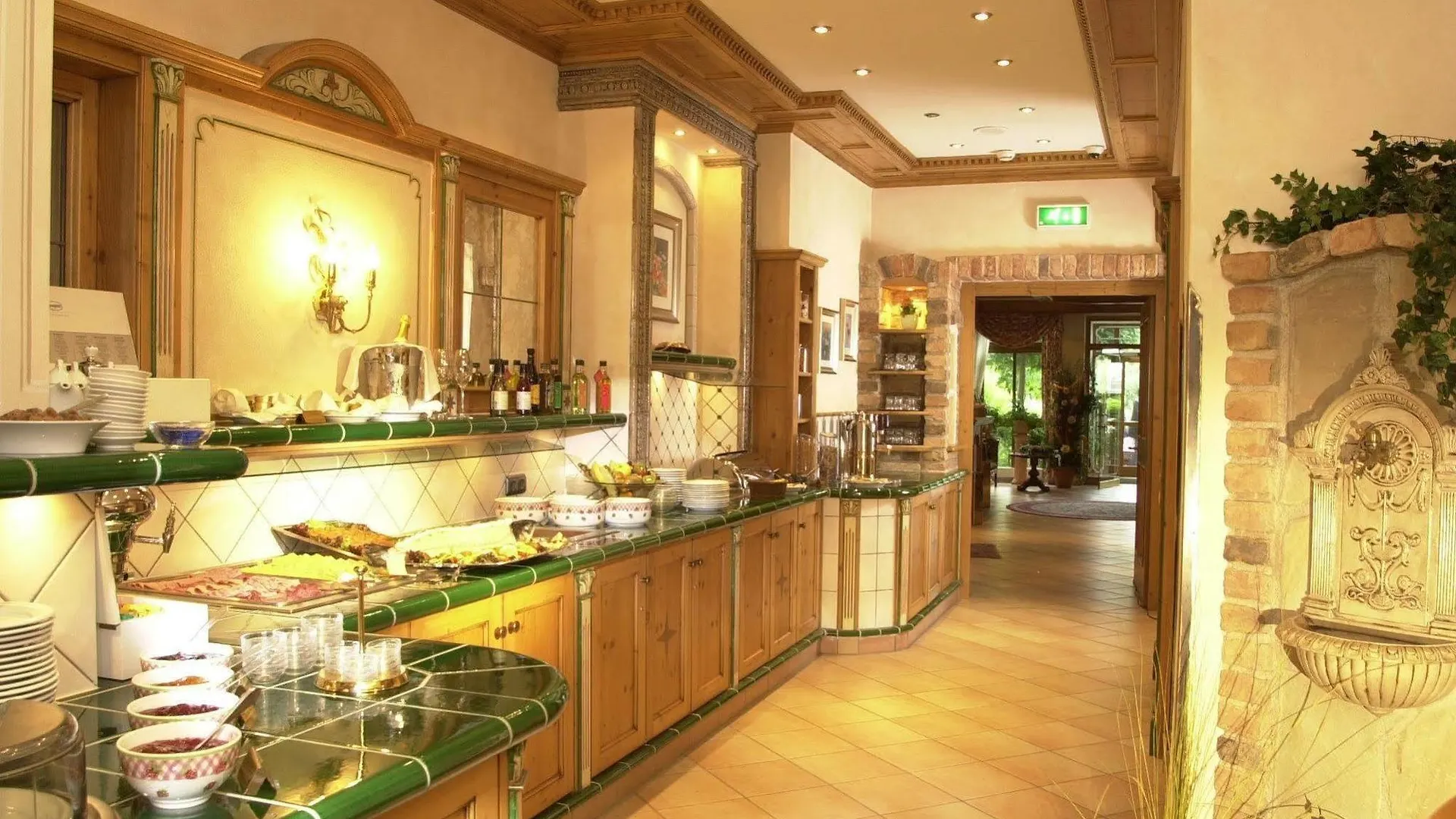 Posthotel Donaustauf 4*,